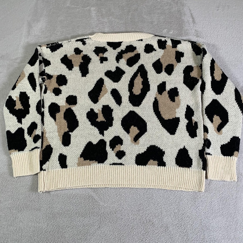 Debut Sweater Womens Small White Leopard Print Crew Neck Chunky Knit Pullover - Picture 9 of 10